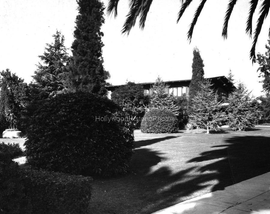 Willis D. Longyear Estate 1921 2 wm.jpg